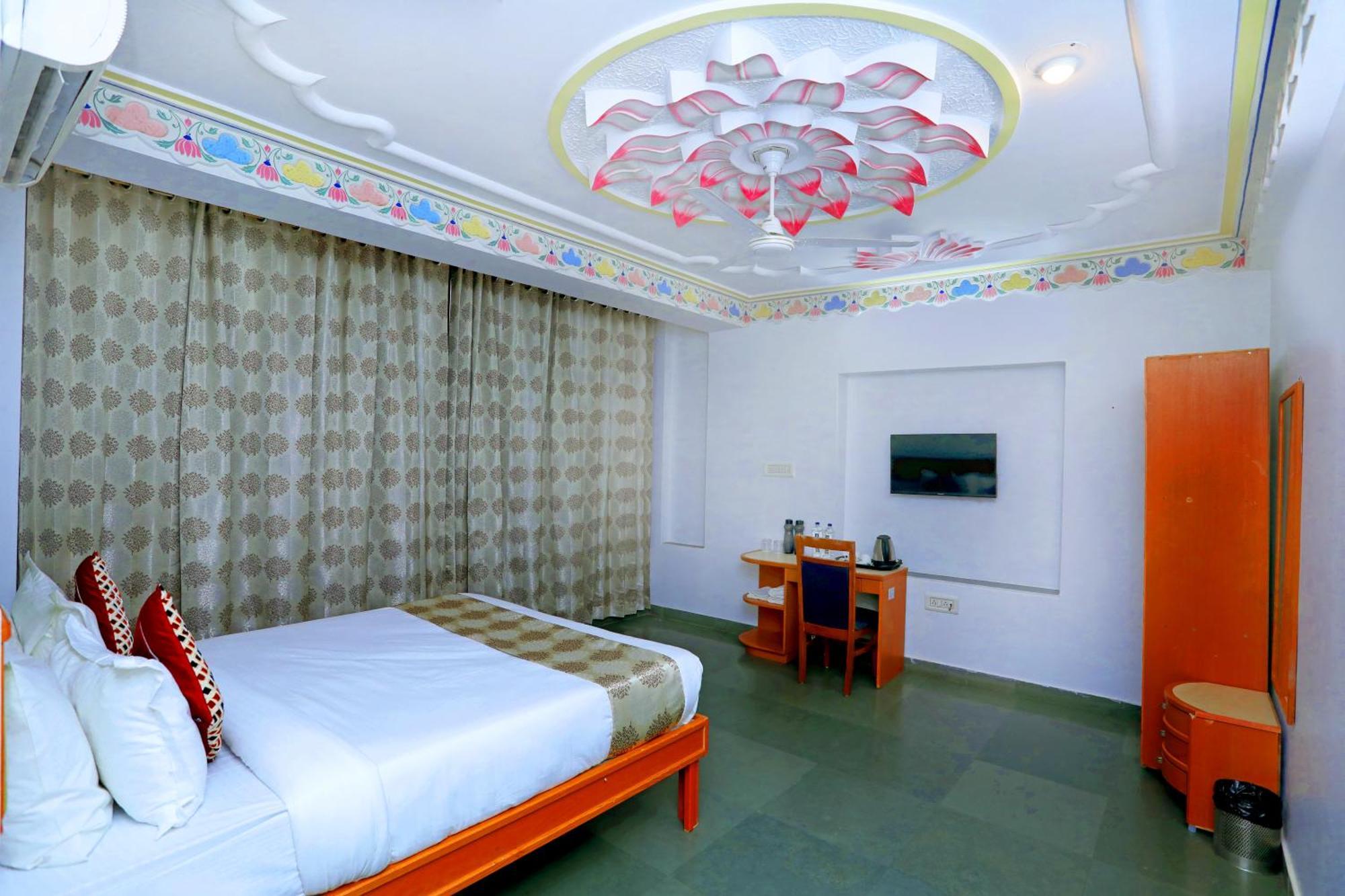 The Kesar Niwas Hotel Udaipur Exterior foto